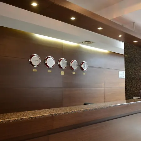 президиум палас 4*