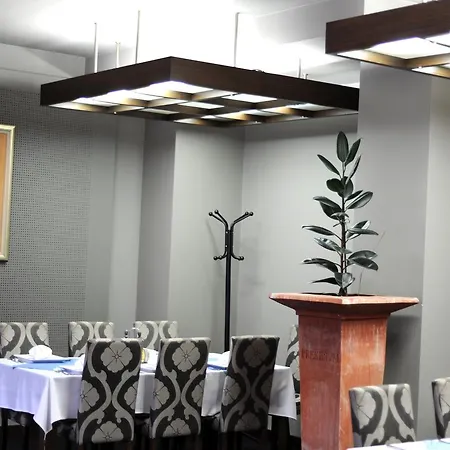 Presidivm Palace 호텔 로베치