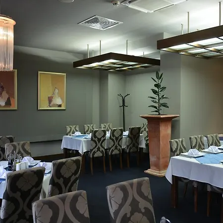 Presidivm Palace Hotel 4*