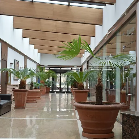 מלון Presidivm Palace לובץ'