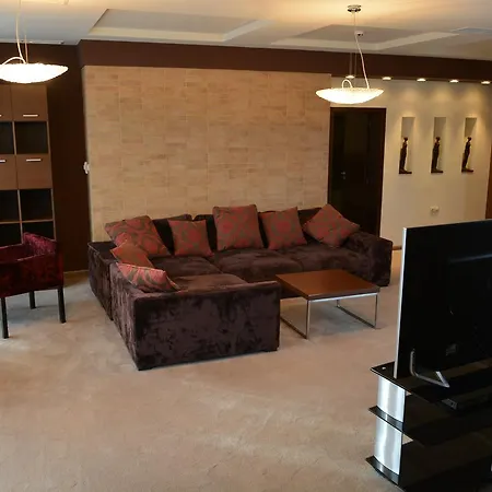 Хотел президиум палас 4*