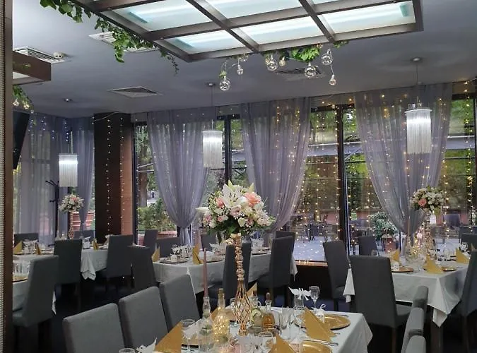 ホテル Presidivm Palace 4*