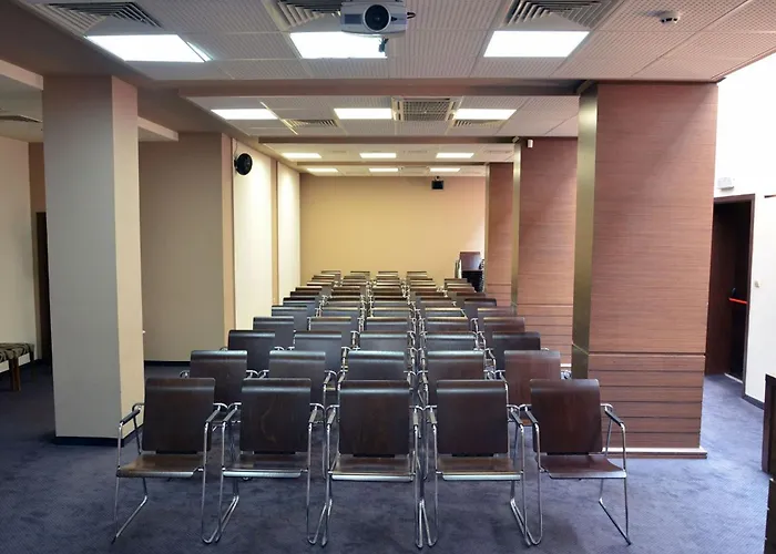 ホテル Presidivm Palace ロヴェチ