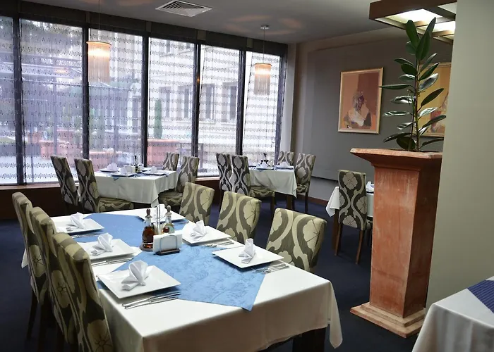 Presidivm Palace 4* ロヴェチ