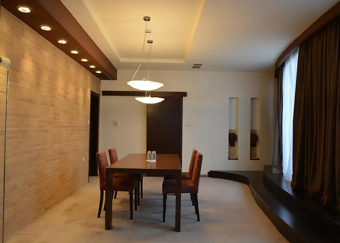 Presidivm Palace Hotel 4*