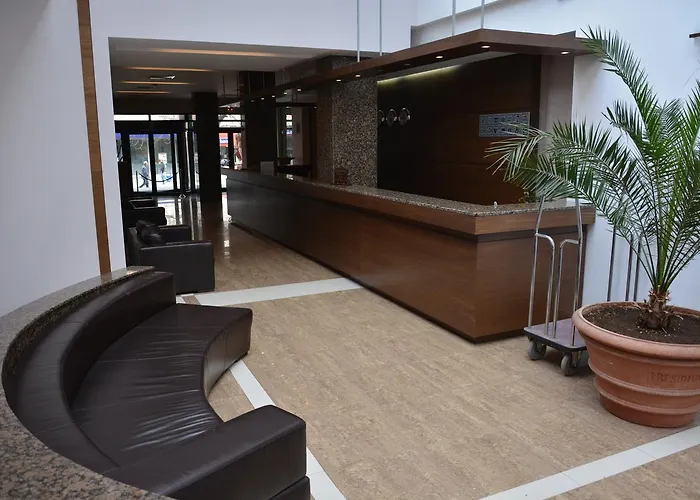 ホテル Presidivm Palace ロヴェチ